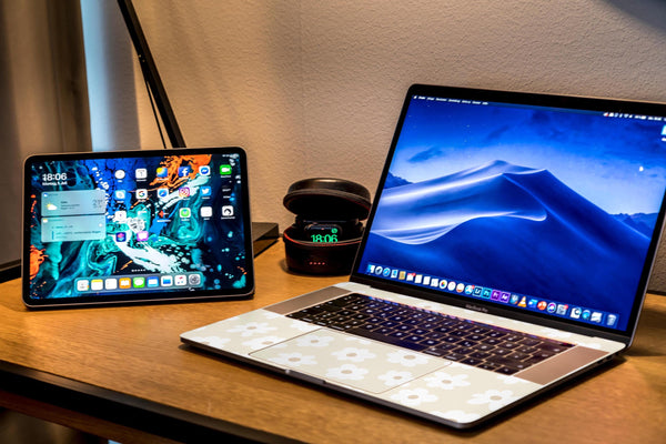 MacBook Skin Beige Daisies Skin Vinyl Laptop Decal with Scratch Protection